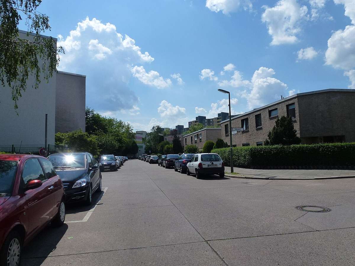 Zadekstraße in Berlin-Buckow, Aufnahme von 2014; kein Hotelfoto